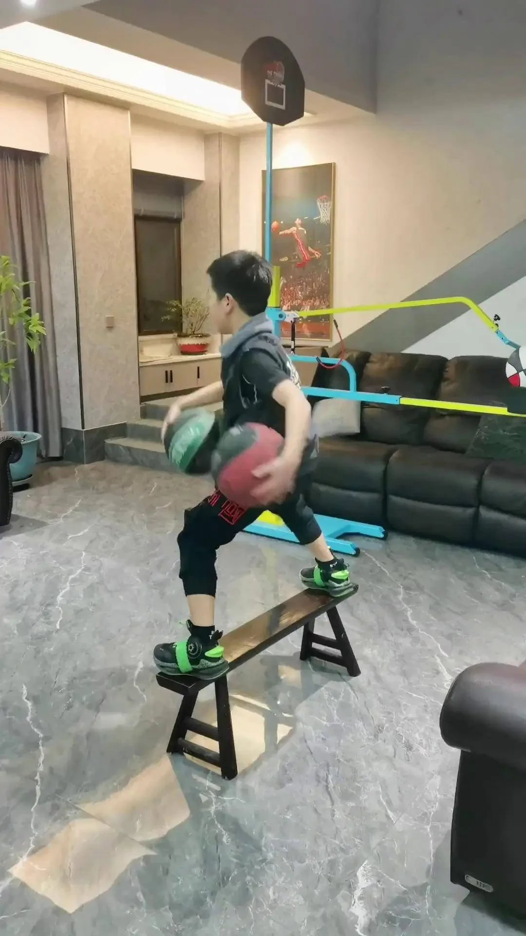 退役球员如何继续发展篮球技能_2